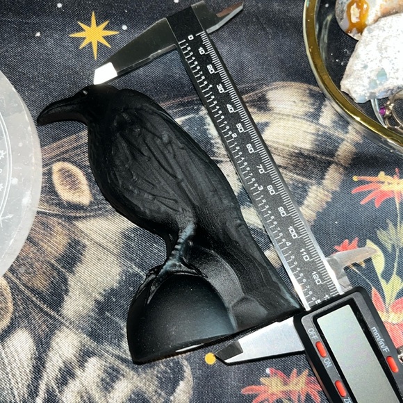 Raven obsidian carving - Picture 2 of 4